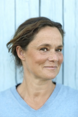 Пернилла Аугуст
