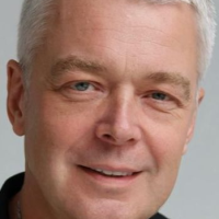 Александр Стриженов