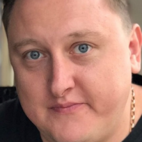 Андрей Головков