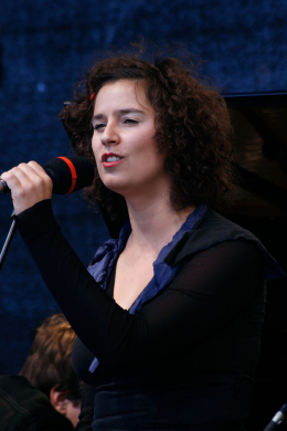 Майя Осойник