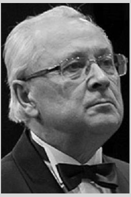 Валерий Петров