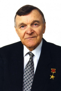 Юрий Бондарев