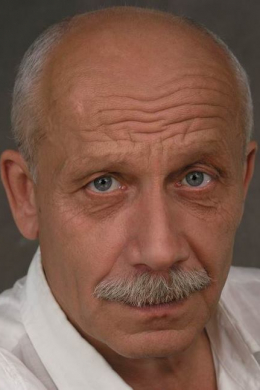 Александр Сухинин