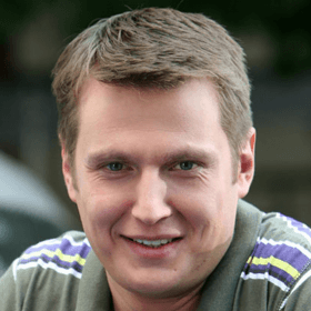 Александр Ефимов