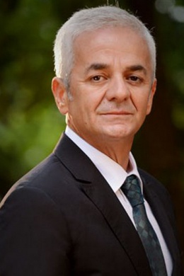 Зафер Алгёз