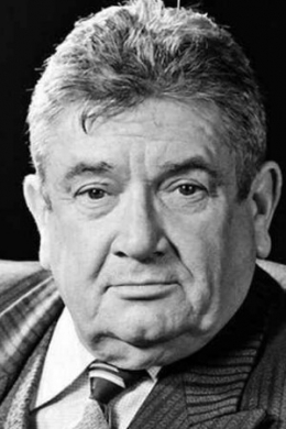 Евгений Весник