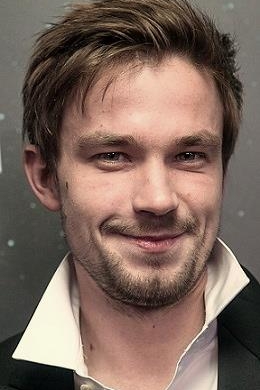 Александр Петров