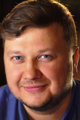 Антон Денисов