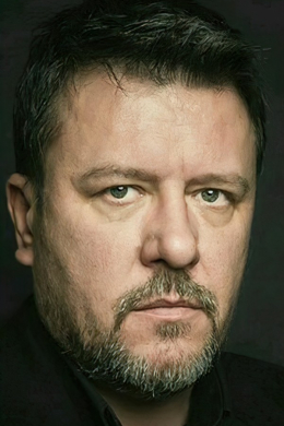 Антон Дёров