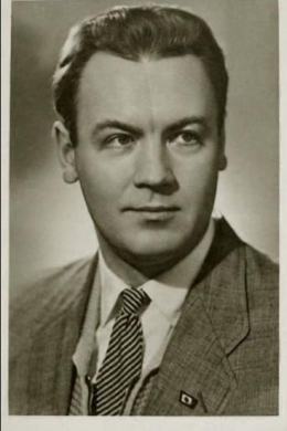 Лев Лобов