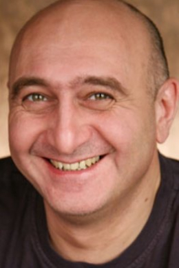 Адам Булгучев