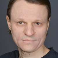 Игорь Карлов