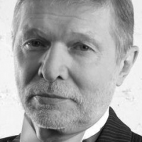 Юрий Дубов