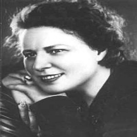 Алла Тарасова