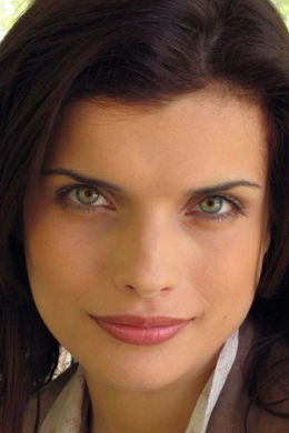 Анна Азарова