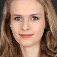 Ангелина Коршунова