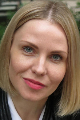 Нина Есина
