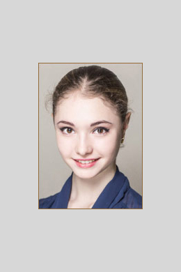 Алёна Ковалёва