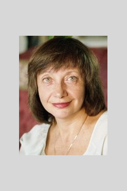 Лариса Дмитриева