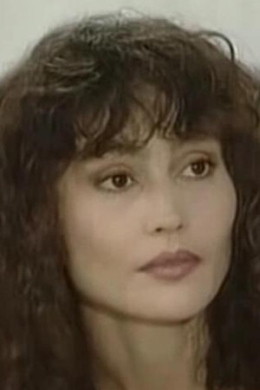 Ирина Ажмухамедова