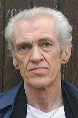 Кен Бруен