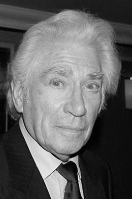 Фрэнк Финлей