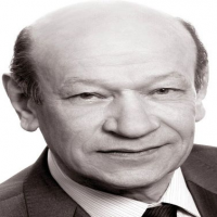 Юрий Иванов