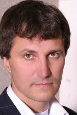 Олег Калмыков