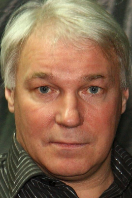Виктор Хозяинов