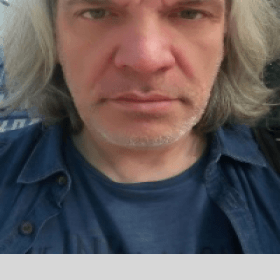 Игорь Мельников