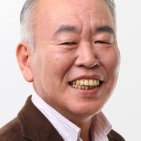 Окада Ёсихиро