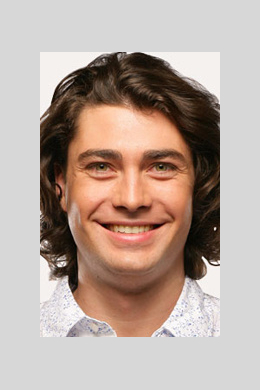 Дмитрий Оленин