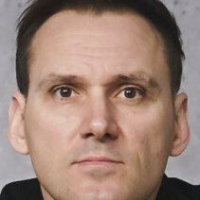 Максим Пешков