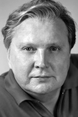 Виталий Петров