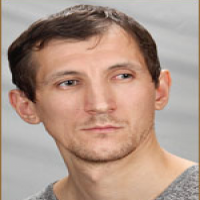 Владимир Романов