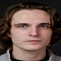 Алексей Славкин