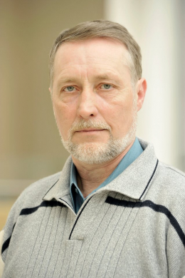 Александр Васильев