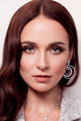 Анна Снаткина