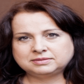 Даниэла Лебанг