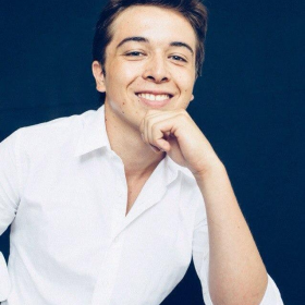 Андрей Ежов