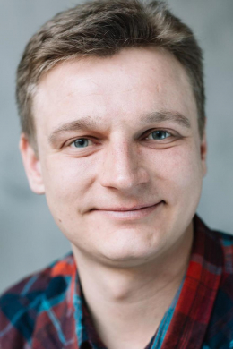 Денис Елисеев