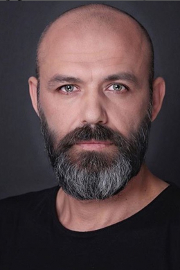 Низаметтин Озкая