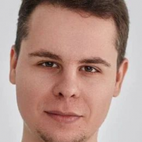 Владимир Такинов