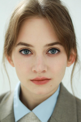 Алина Гольденберг