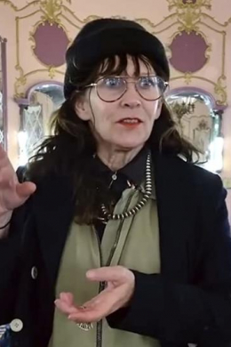 Эйприл Напье