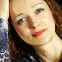 Марина Любимова