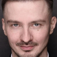 Михаил Апальков
