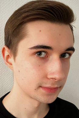 Максим Якимов