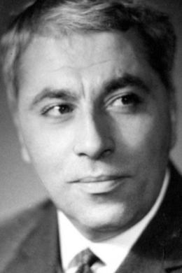 Евгений Симонов