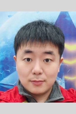Лу Ли Фэн